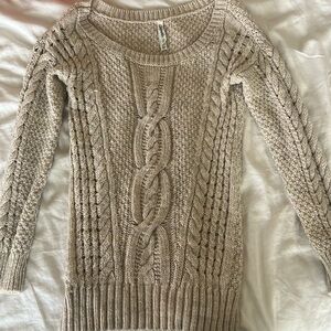 Aeropostale cable knit sweater XS
